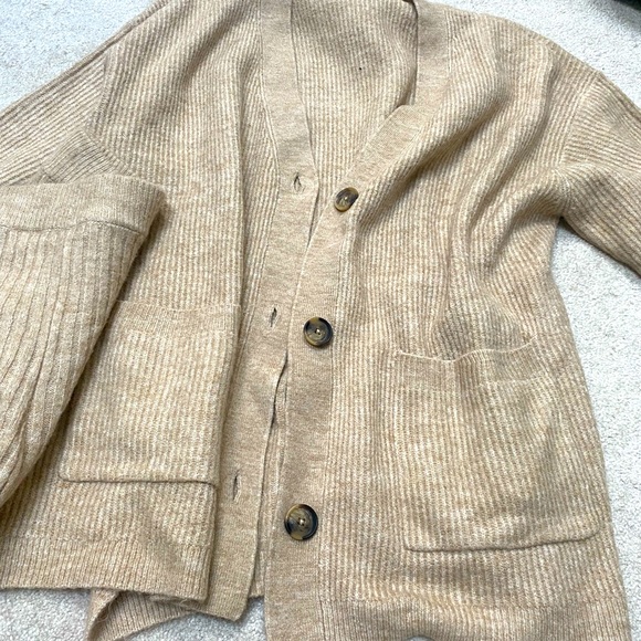 H&M Tan Ribbed Pajama Set - Picture 2 of 5